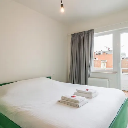 Modern And Bright Seaside App W Seaview & Terrace אוסטנדה