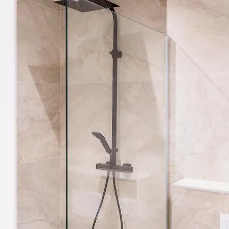 Modern And Bright Seaside App W Seaview & Terrace * אוסטנדה