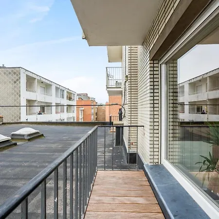 Modern And Bright Seaside App W Seaview & Terrace